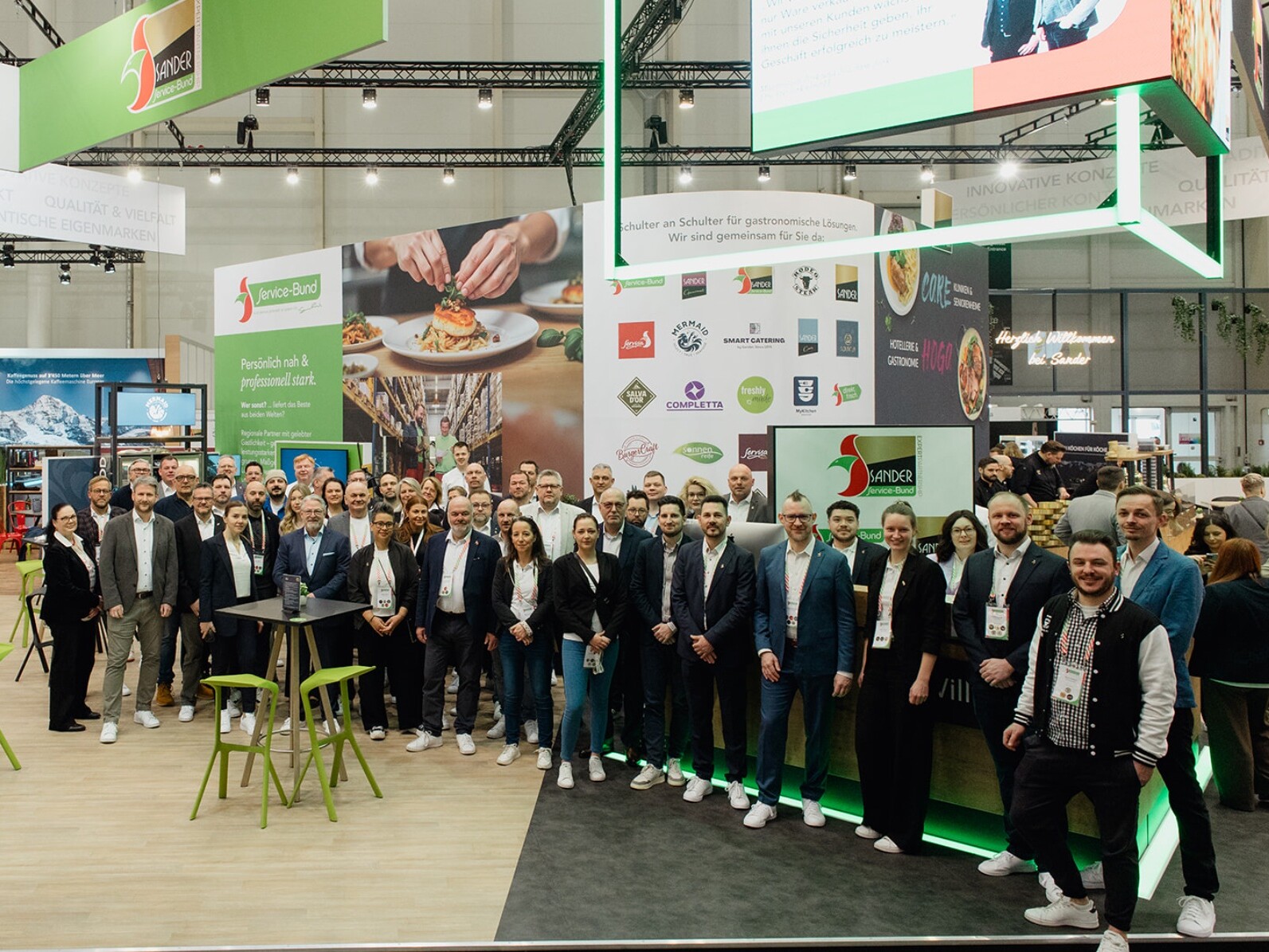 Internorga Team Service-Bund 2026 Eine große Menschenmenge in einem großen Raum